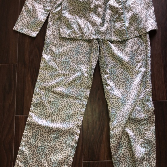 Kim Rogers leopard 2 piece pajama set size s - Picture 2 of 10